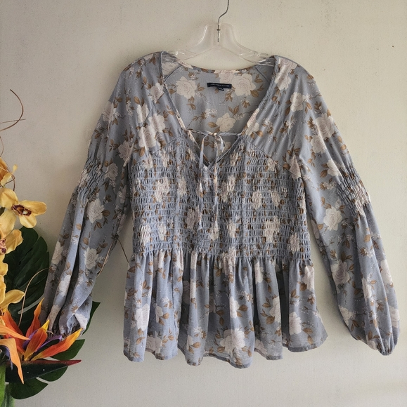 American Eagle Outfitters Medium GUC Boho Beautiful Blouse - Picture 1 of 13